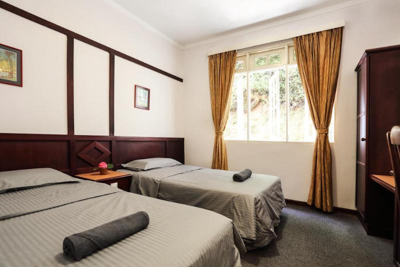 Parkland Apartment