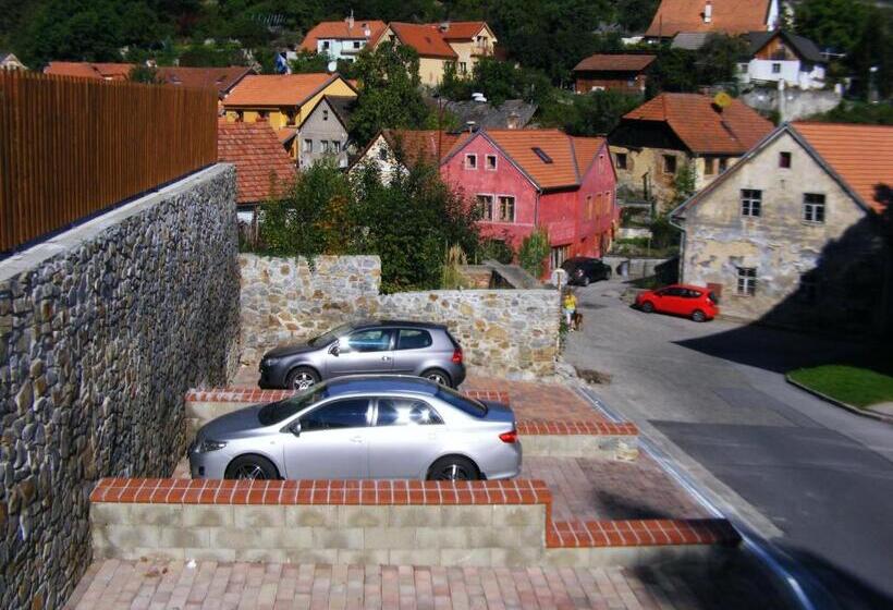 פנסיון Penzion Delanta