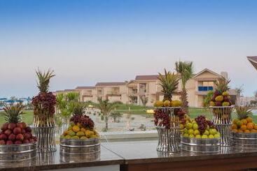 Pickalbatros Sea World Resort Marsa Alam Aqua Park