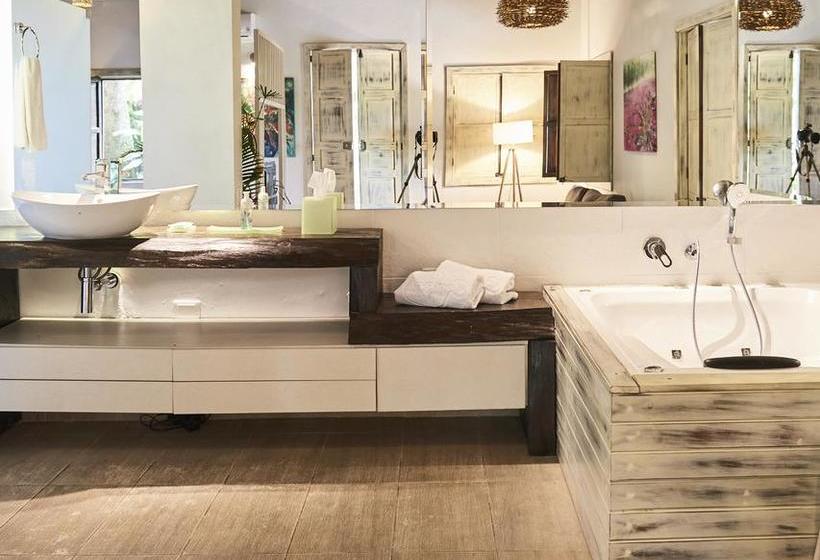 استراحتگاه Hacienda Combia