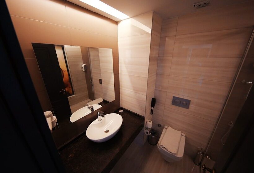Sey Beach Hotel &spa