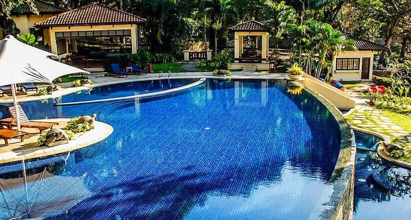 Amara Residences