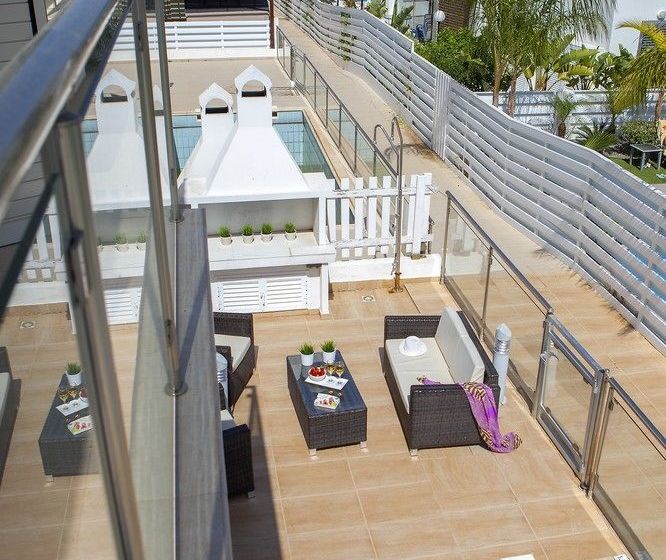 Athina Villa 8
