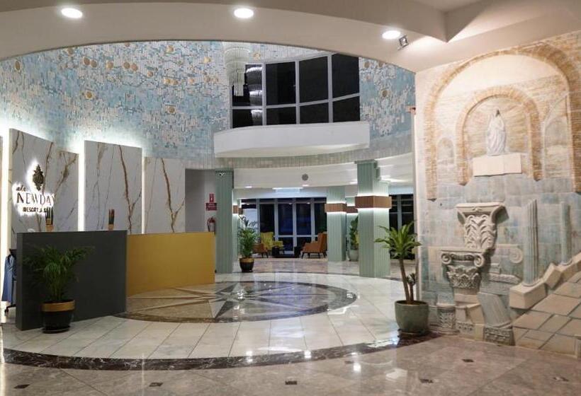 هتل Ada Newday Resort