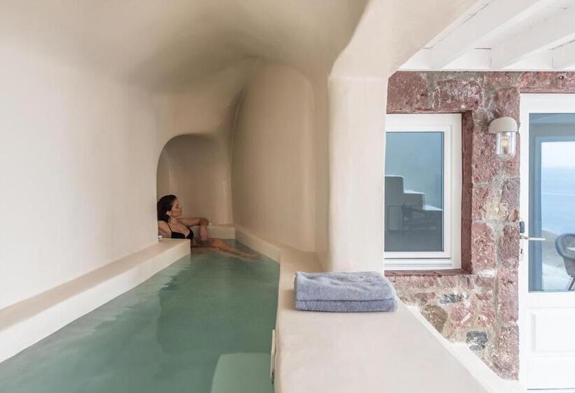 هتل Art Maisons Oia Castle