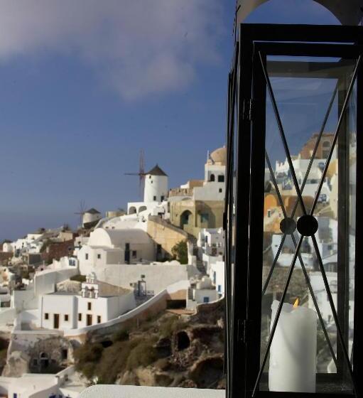 هتل Art Maisons Oia Castle