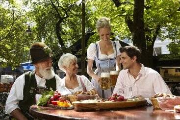 هتل Courtyard By Marriott Munich Garching