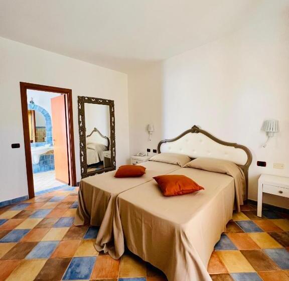 هتل Cupola Bianca Resort