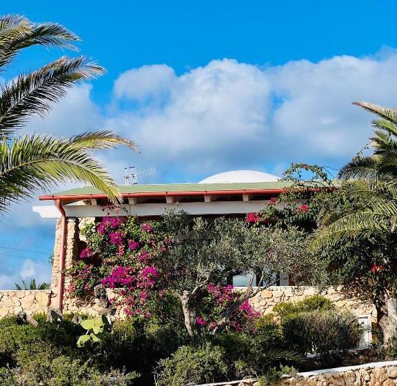 هتل Cupola Bianca Resort