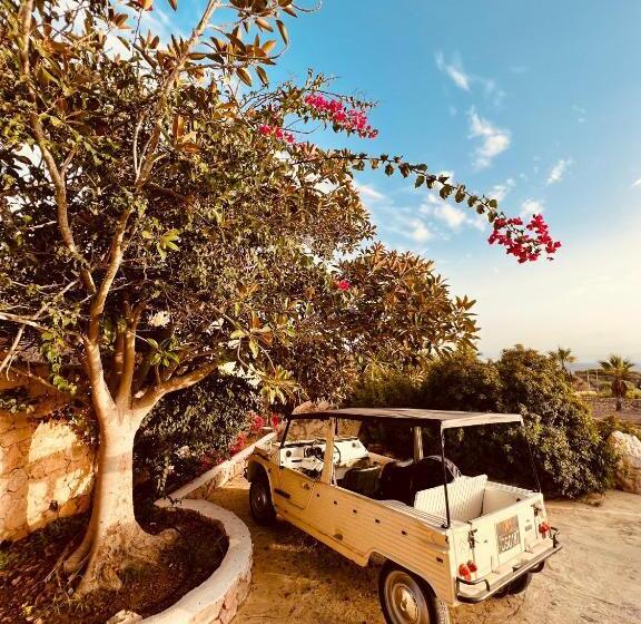 هتل Cupola Bianca Resort