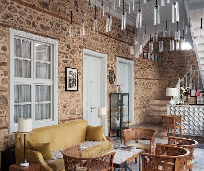 هتل Delight Deluxe