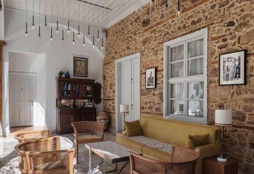 هتل Delight Deluxe