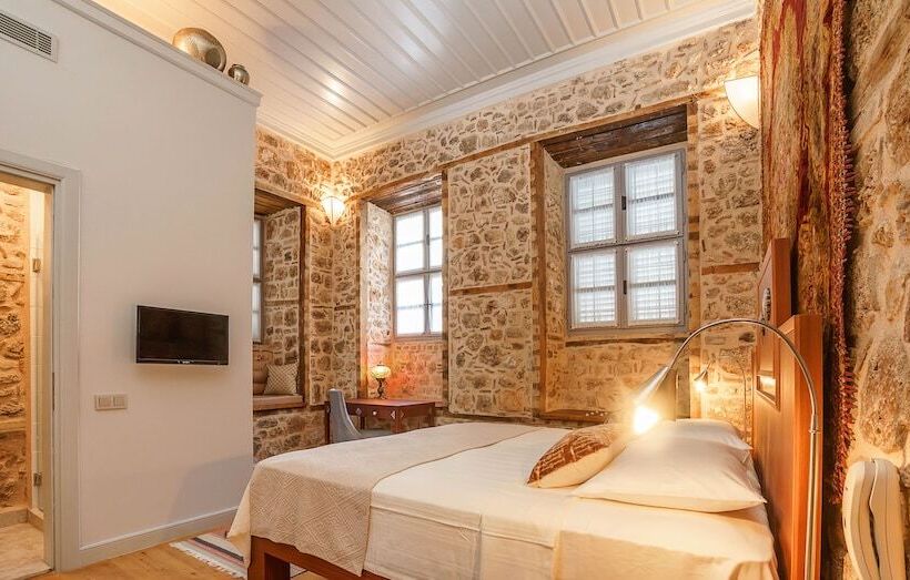 هتل Delight Deluxe