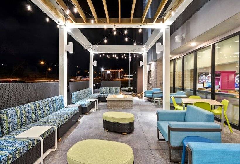 בית מלון כפרי Home2 Suites By Hilton Kansas City Ku Medical Center