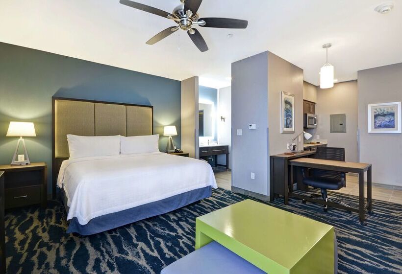 هتل Homewood Suites By Hilton Conroe