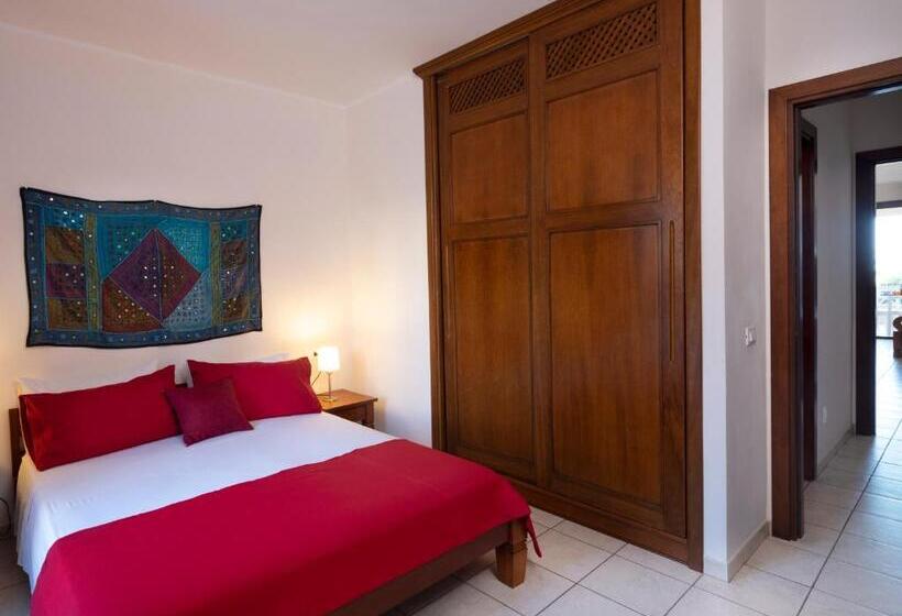 هتل Moresco Resort