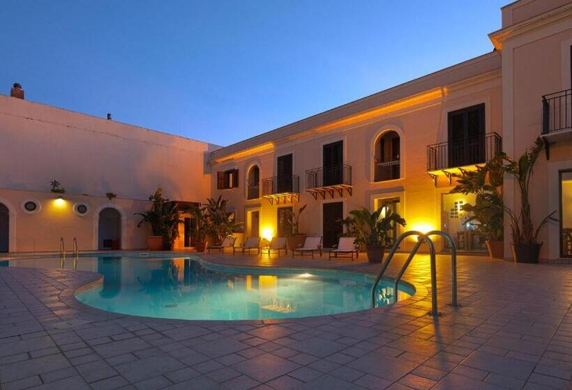 هتل Moresco Resort