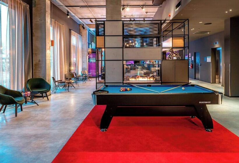 Fotos del hotel Moxy Milan Linate:  13