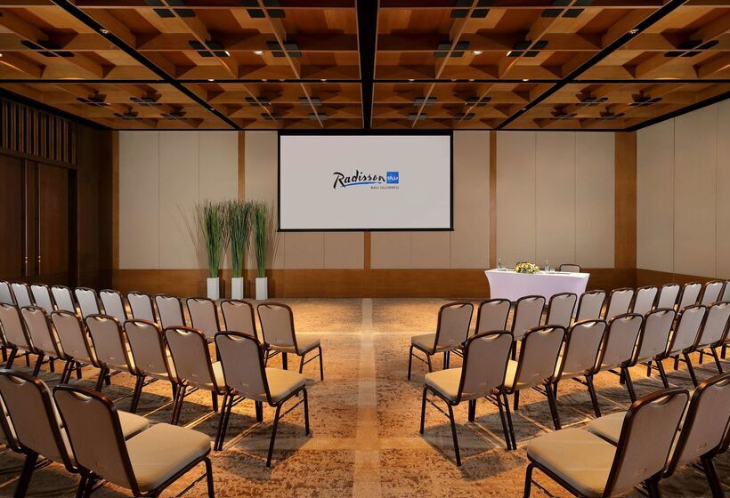 هتل Radisson Blu Bali Uluwatu