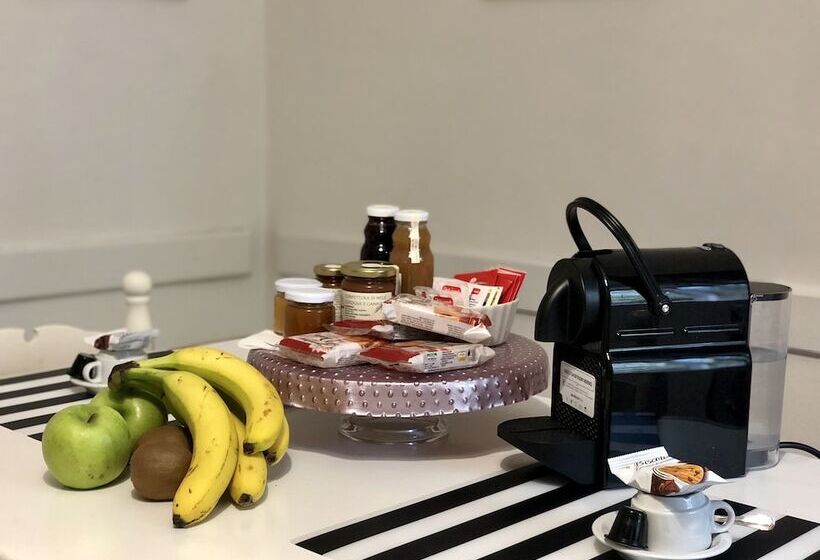 בית מלון כפרי Un Petit Paradis