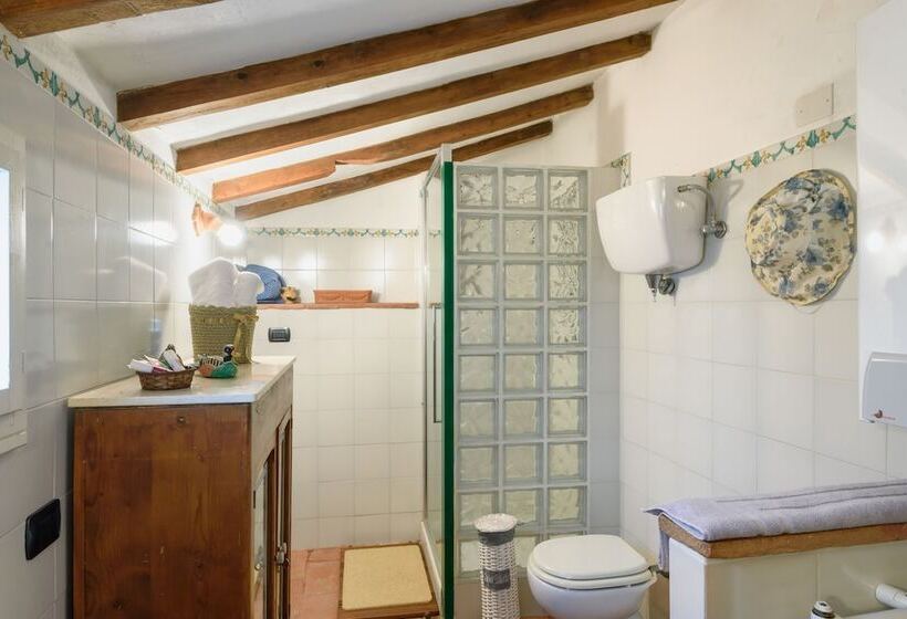 בית מלון כפרי Un Petit Paradis