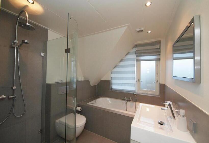 تختخواب و صبحانه Villa Envie