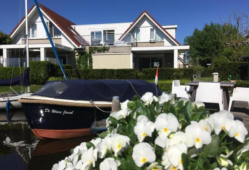 تختخواب و صبحانه Villa Envie