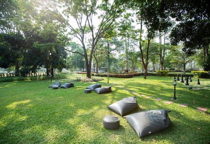 Diamond Hill Resort