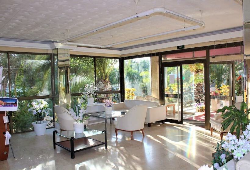 فندق Bj Bei Juan Hostal