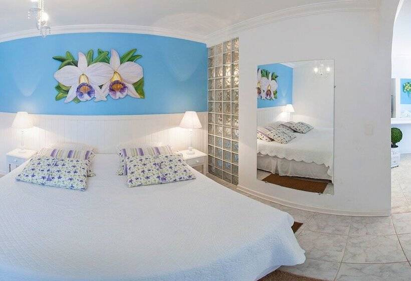 Отель Chez Louise Et Louis Pé Na Areia