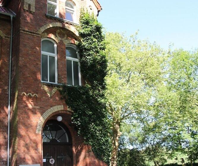 هتل Gastehaus Alte Schule