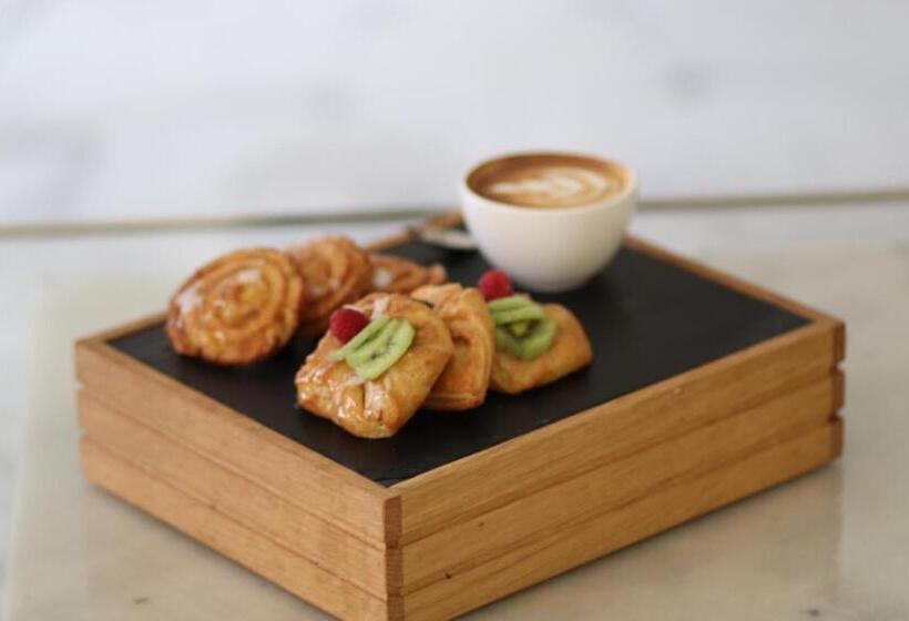 Fotos del hotel Gevora:  49