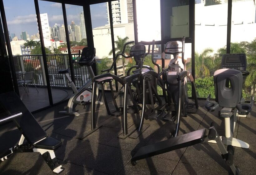 Fotos del hotel Innfiniti  & Suites:  12