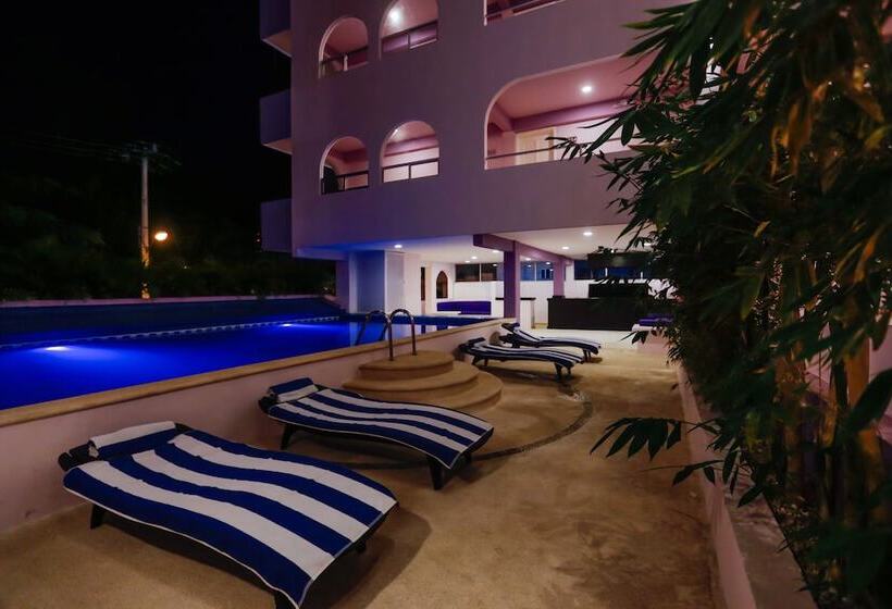 هتل Kavia Cancun