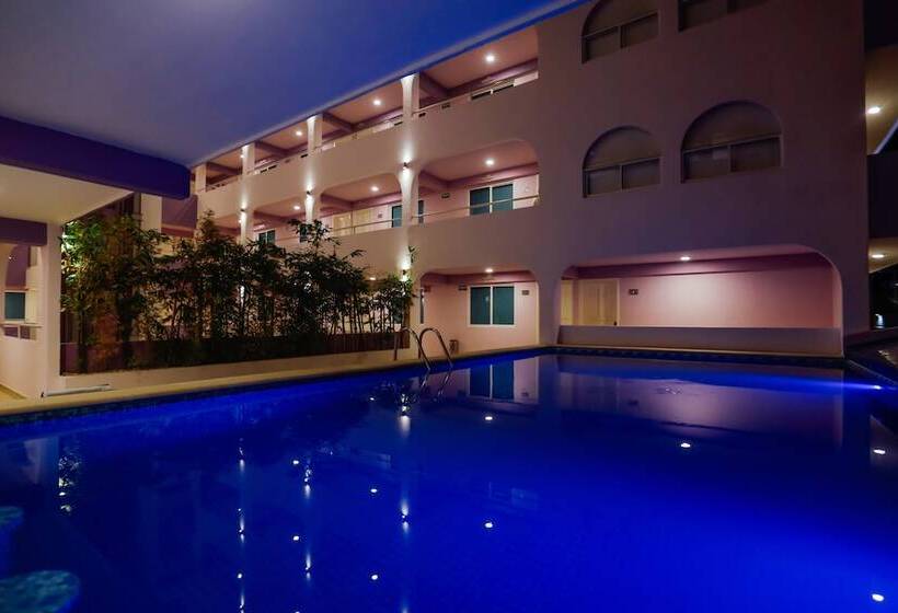 هتل Kavia Cancun