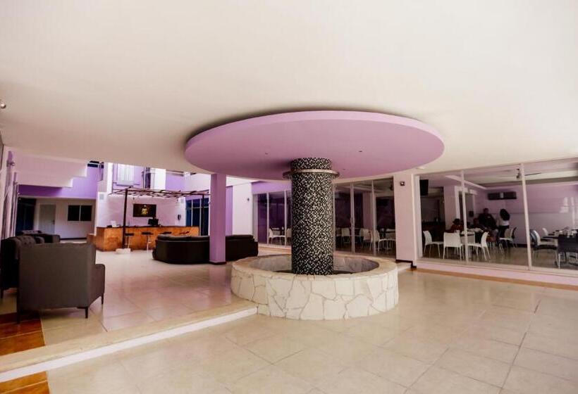هتل Kavia Cancun