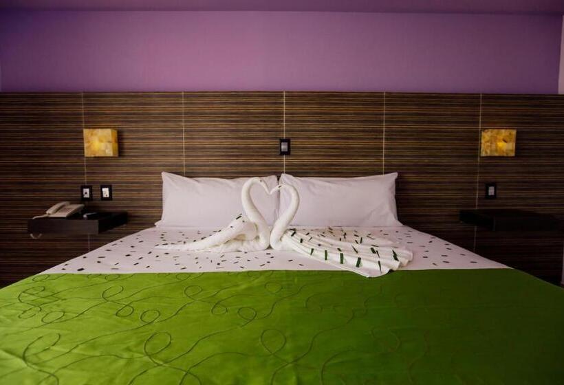 هتل Kavia Cancun
