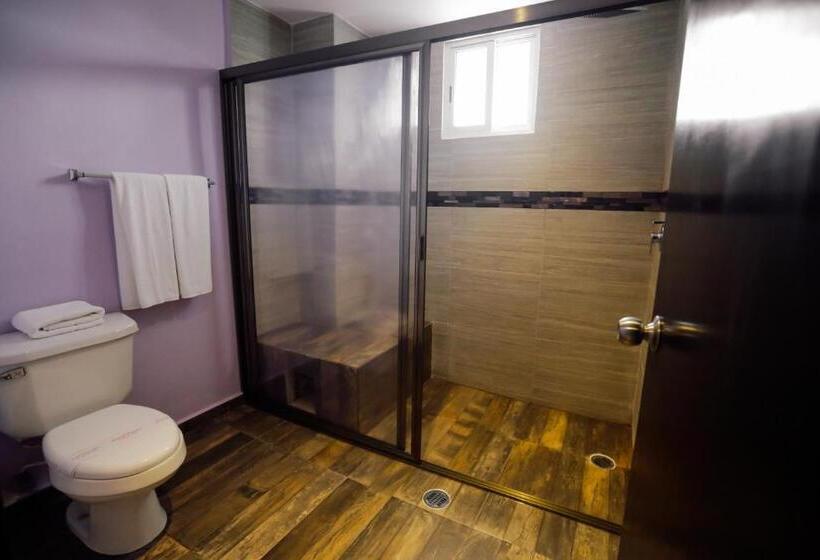 هتل Kavia Cancun
