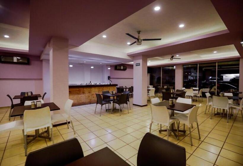 هتل Kavia Cancun