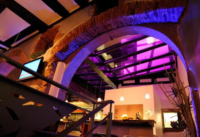 هتل Le B. Suites, Chambres & Restaurant