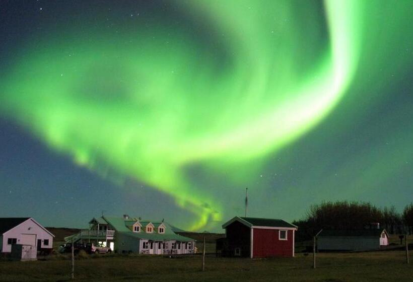 هتل Lækur