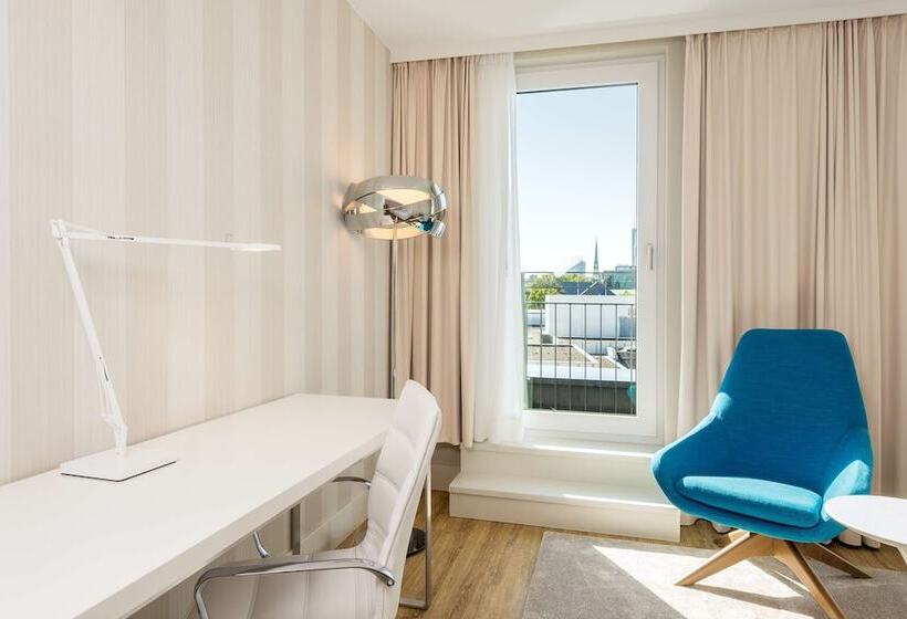 هتل NH Essen