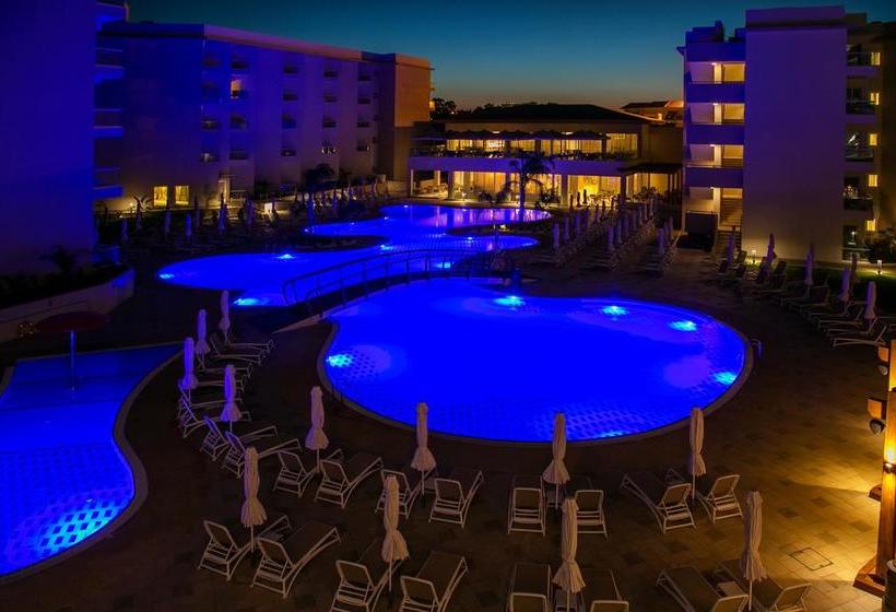 Vangelis Hotel & Suites