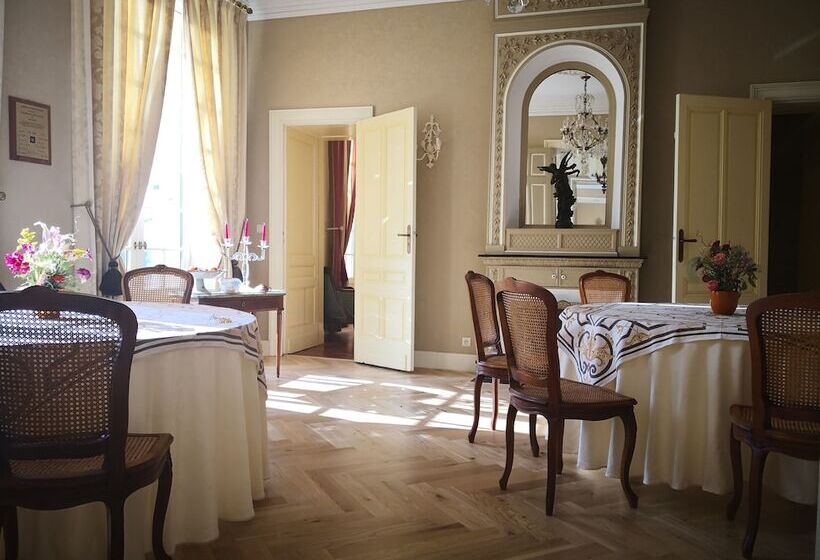 تختخواب و صبحانه Chateau Sénailhac