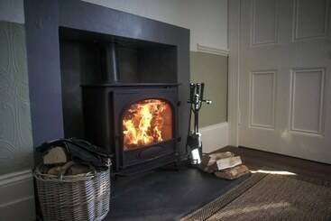 Firtree Bed And Breakfast At Galvelbeg House
