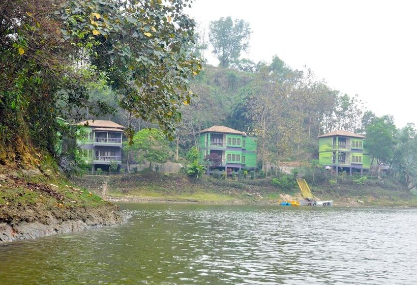 Foys Lake Resort