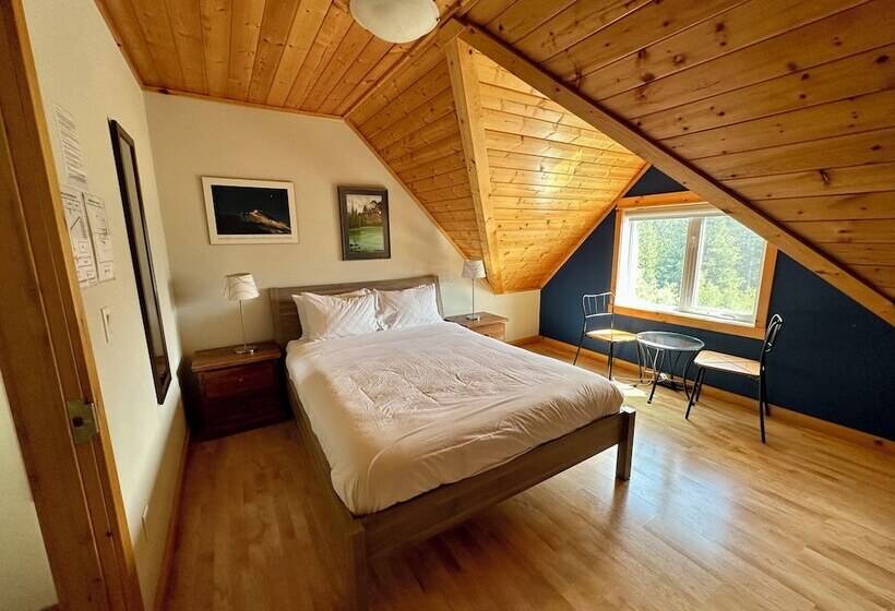 Canmore Alpine Hostel   Alpine Club Of Canada