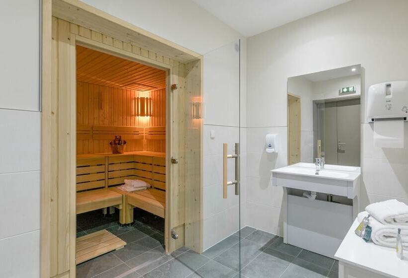 هتل All Suites Bordeaux Centre Marne   Gare Saint Jean