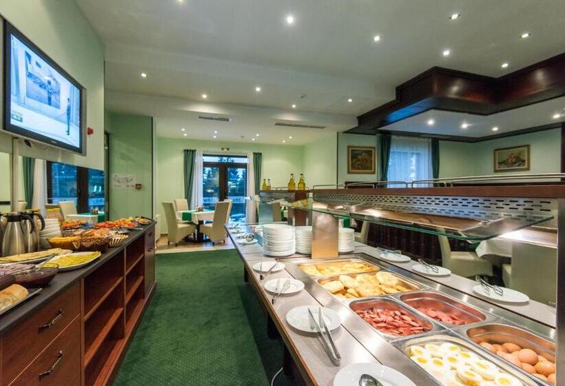هتل Bellevue Ski & Relax   Half Board