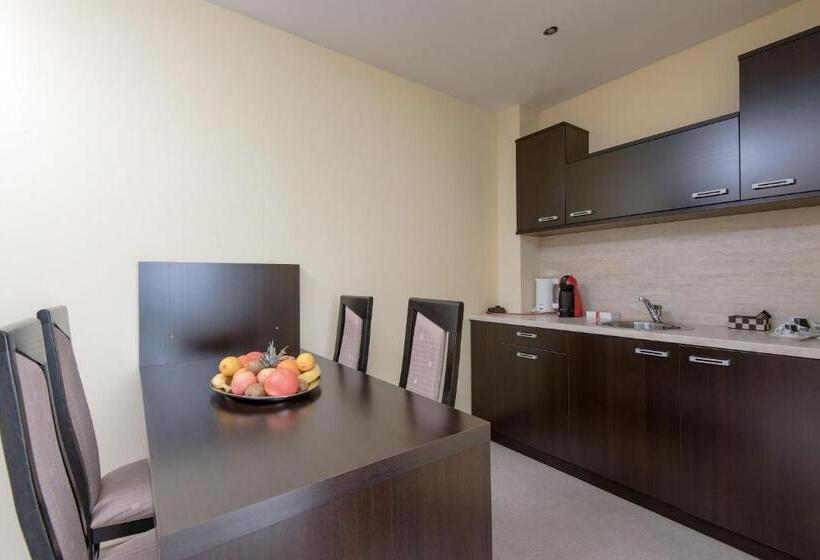 هتل Bellevue Ski & Relax   Half Board